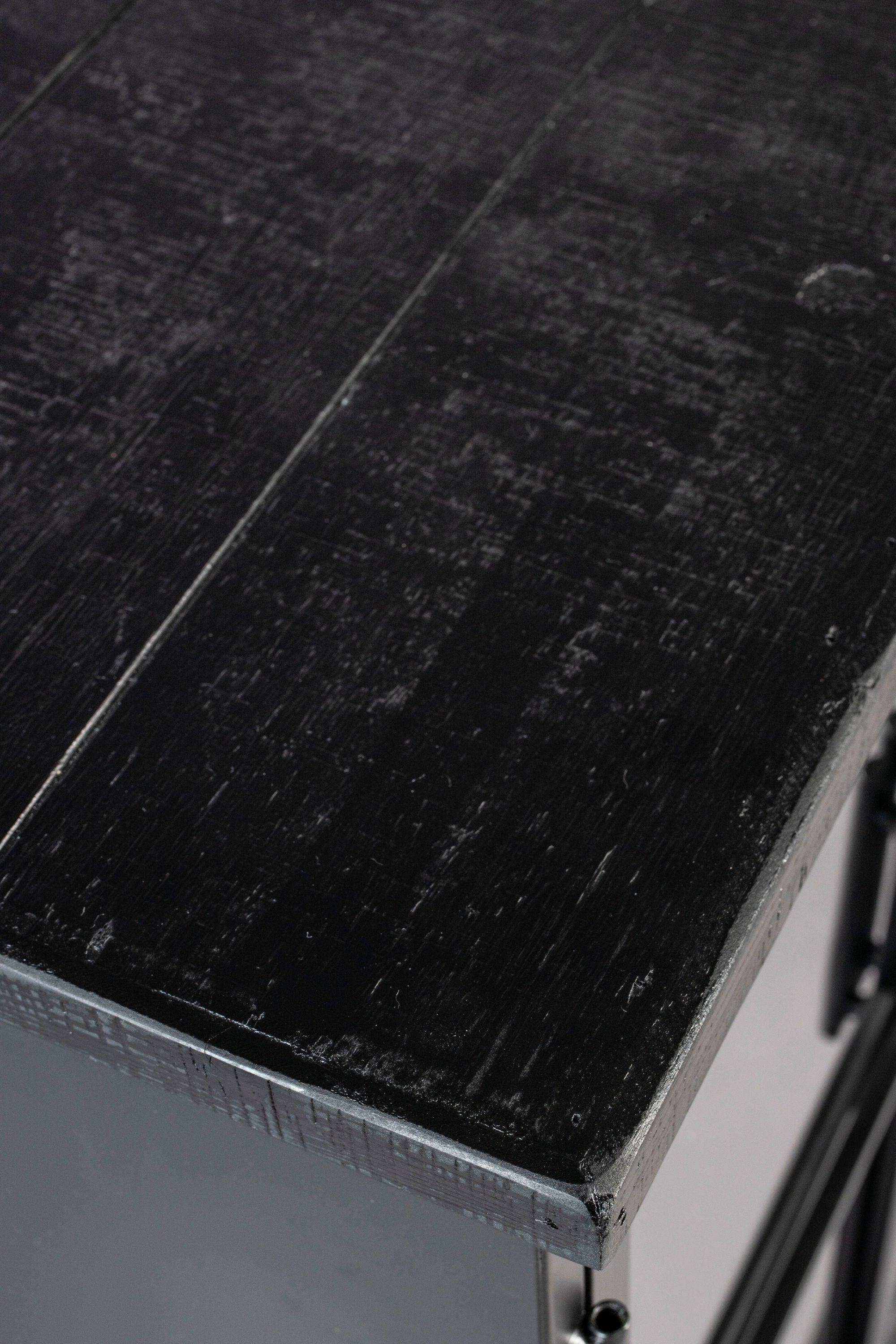 Ferre Black & Glass Low Display Unit